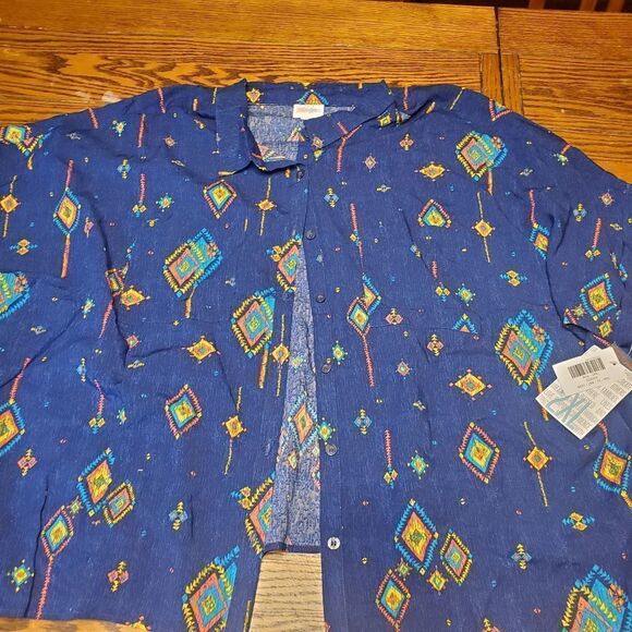 NWT Lularoe blue Aztec Amy button down shirt sz 2xl - Picture 1 of 3